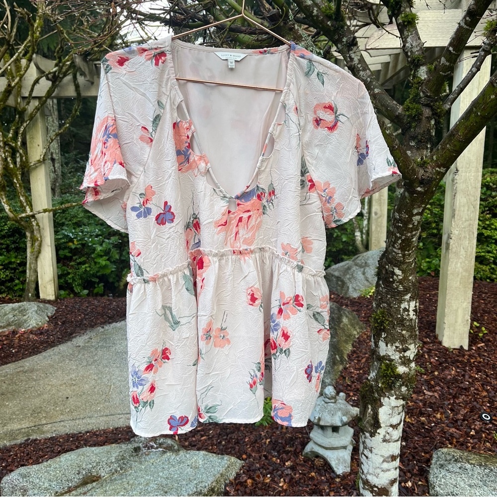 Lucky Brand Baby Doll Floral Blouse Size Medium *cross-listed*